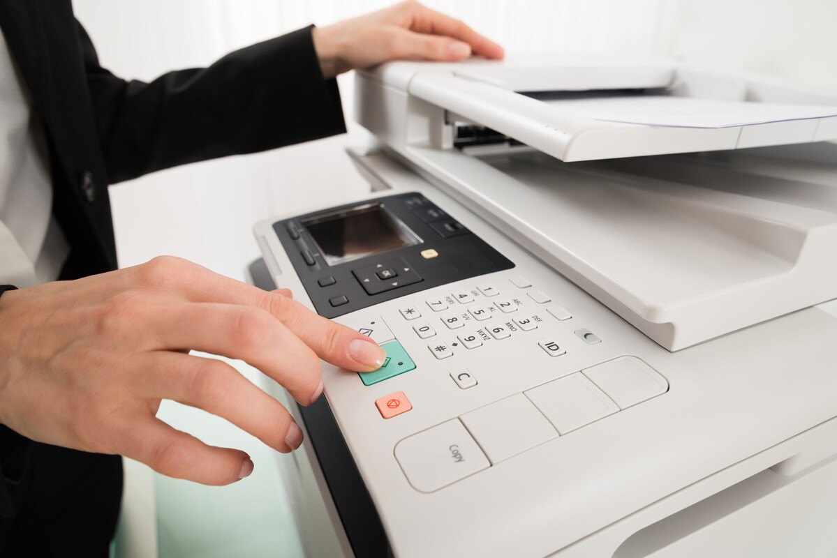 Avvio di una copia sul pannello di una multifunzione